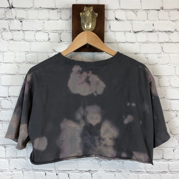 “DO YOU LIKE BOYS OR GIRLS? YES” bleached crop top - Picture 3 of 5